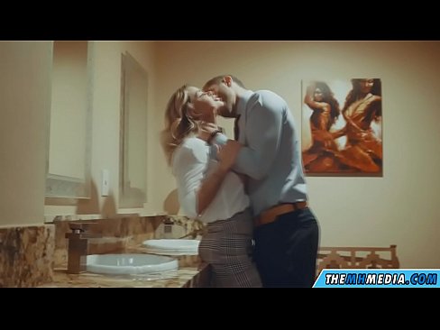 ❤️ Ha blonde e mahlahahlaha e u eka ka kamoreng ea ho phomola ea sechaba Lintho tsa bootsoa tsa boleng ho st.recetasketo.top ️❤